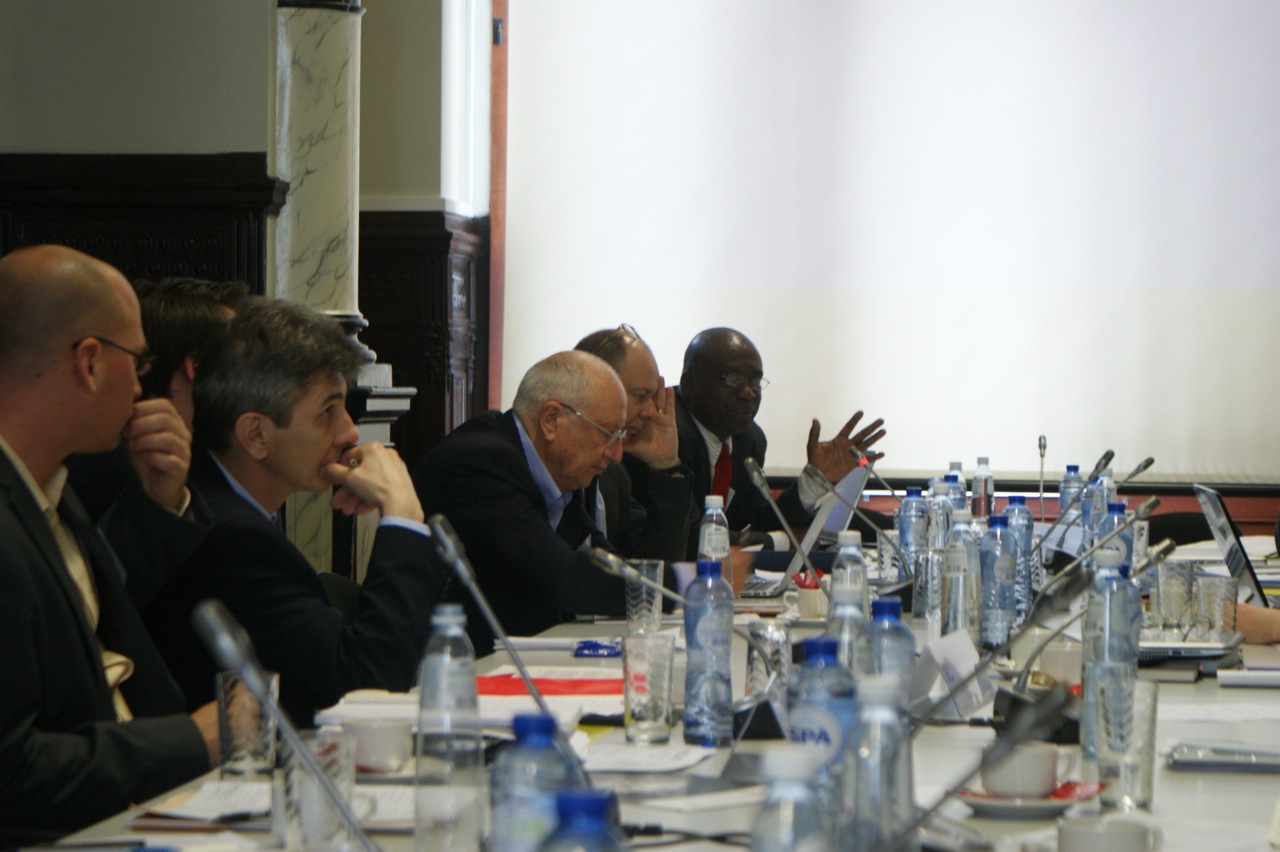 Wirtschaftsminister Oliver Joseph aus Grenada erklärt, warum sein Land einen umfassenden Schuldenschnitt benötigt